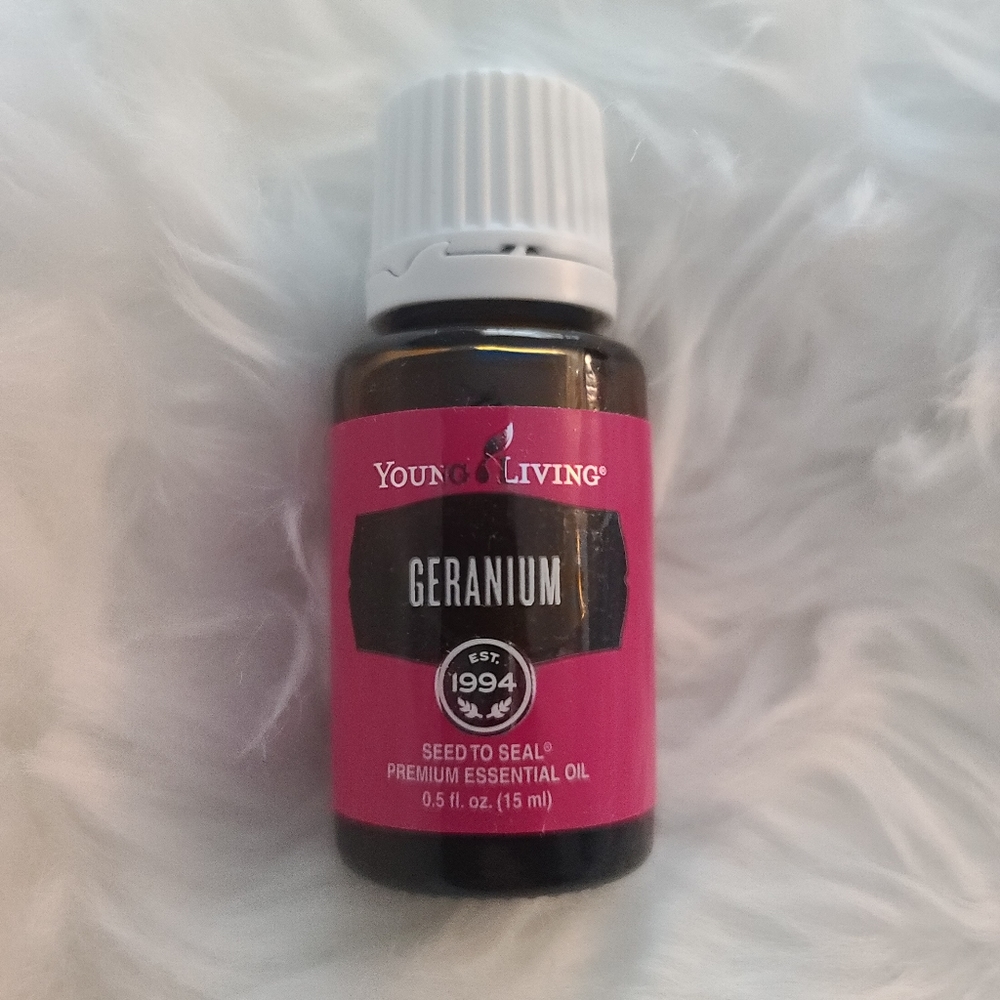 Young Living Geranium Essential oil 15 mL